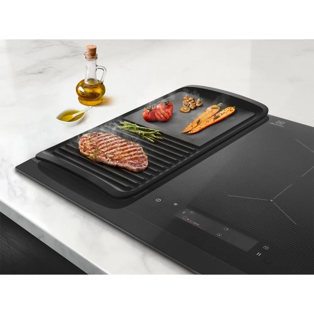 Cooktop de Indução 4 Bocas com Sense Fry Preto Electrolux (IE6SF) 220v