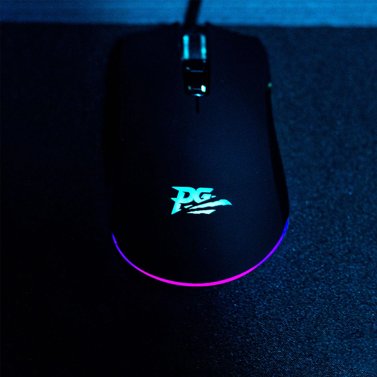 Mouse Gamer Philco PMS70 7 Botões Iluminação RGB 5000 DPI Bivolt