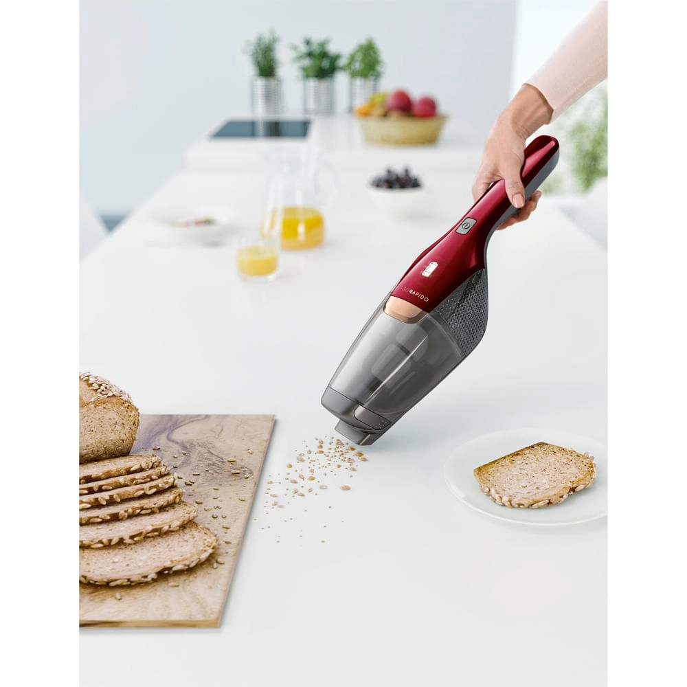 Aspirador de Pó Vertical Electrolux Ergorapido 2 em 1 Vermelho Luz LED (ERG23N) - até 30 min Filtro HEPA Função BrushRollClean 420ml Bivolt