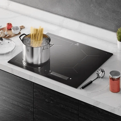 Cooktop de Indução 4 Bocas com Sense Fry Preto Electrolux (IE6SF) 220v