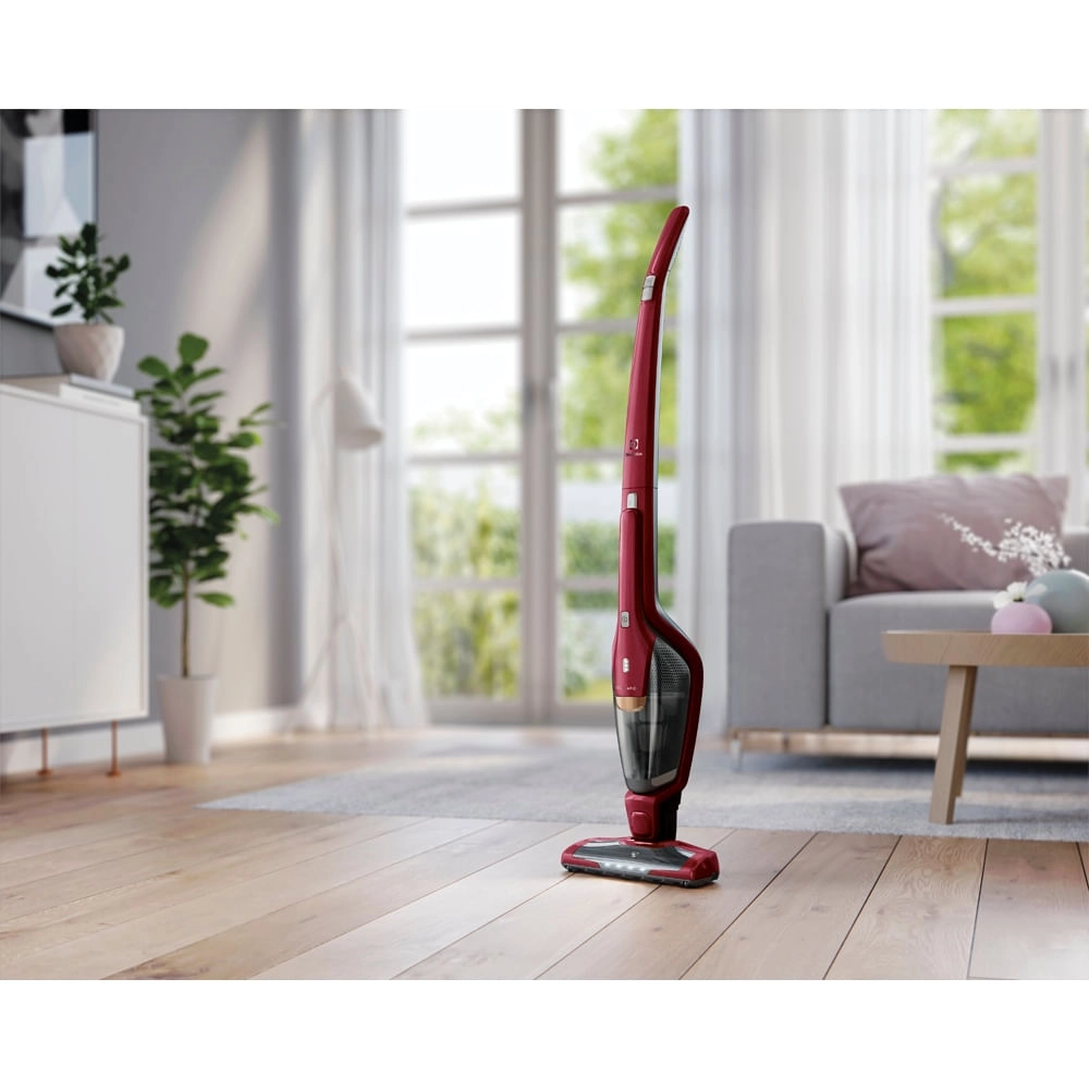 Aspirador de Pó Vertical Electrolux Ergorapido 2 em 1 Vermelho Luz LED (ERG23N) - até 30 min Filtro HEPA Função BrushRollClean 420ml Bivolt