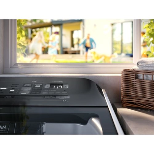 Máquina de Lavar 17kg Electrolux Perfect Care Prata Com Vapor e Painel Touch (LEH17) 220V