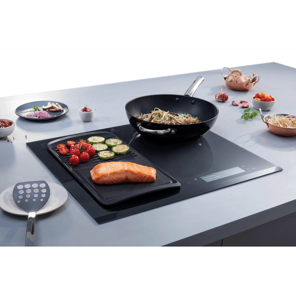 Cooktop de Indução 4 Bocas com Sense Fry Preto Electrolux (IE6SF) 220v